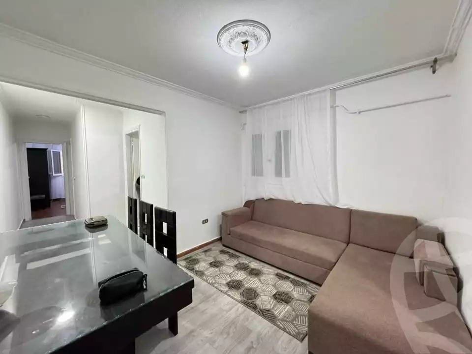 https://aqarmap.com.eg/en/listing/6001069-for-rent-alexandria-zezenia-ibrahim-el-attar-st