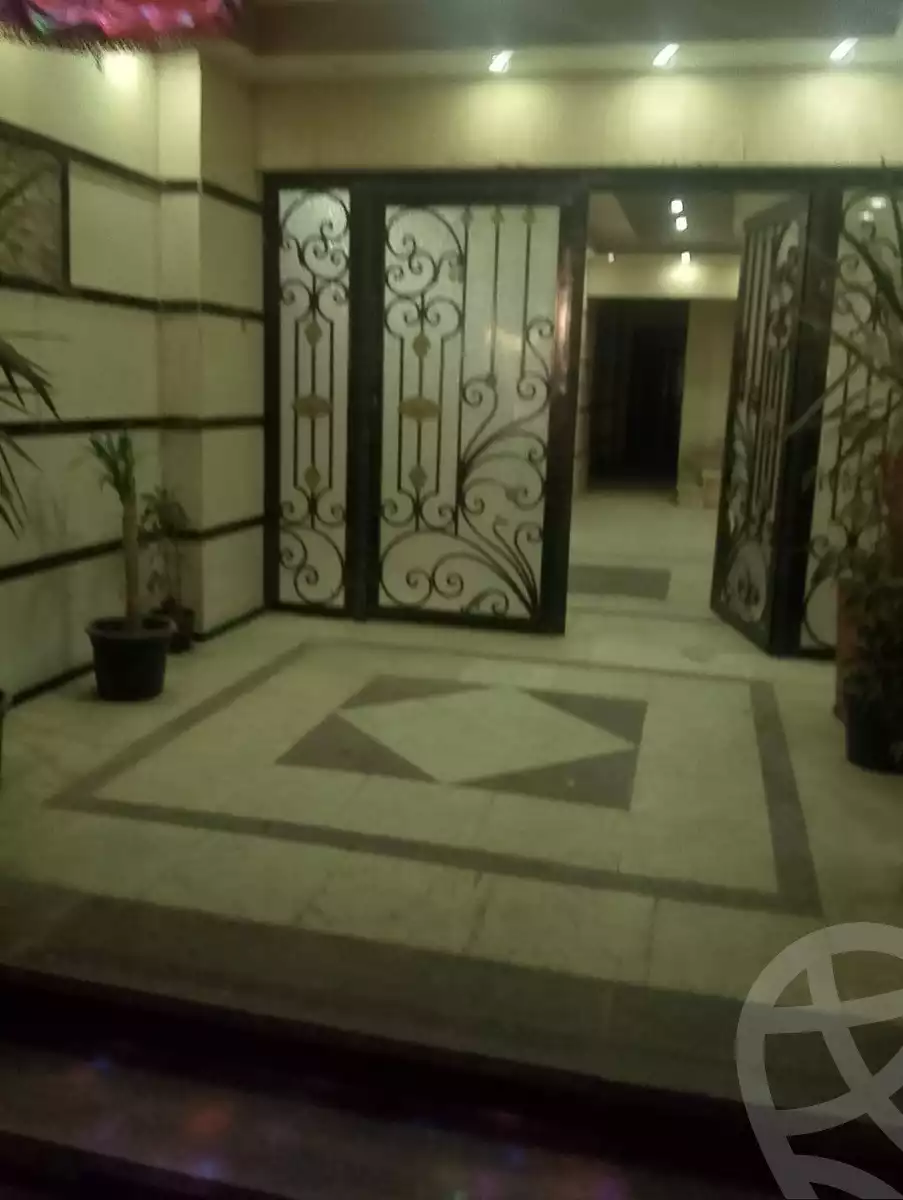 https://aqarmap.com.eg/en/listing/6002696-for-sale-cairo-mokattam-compounds-kmbwnd-jwldn-jyts