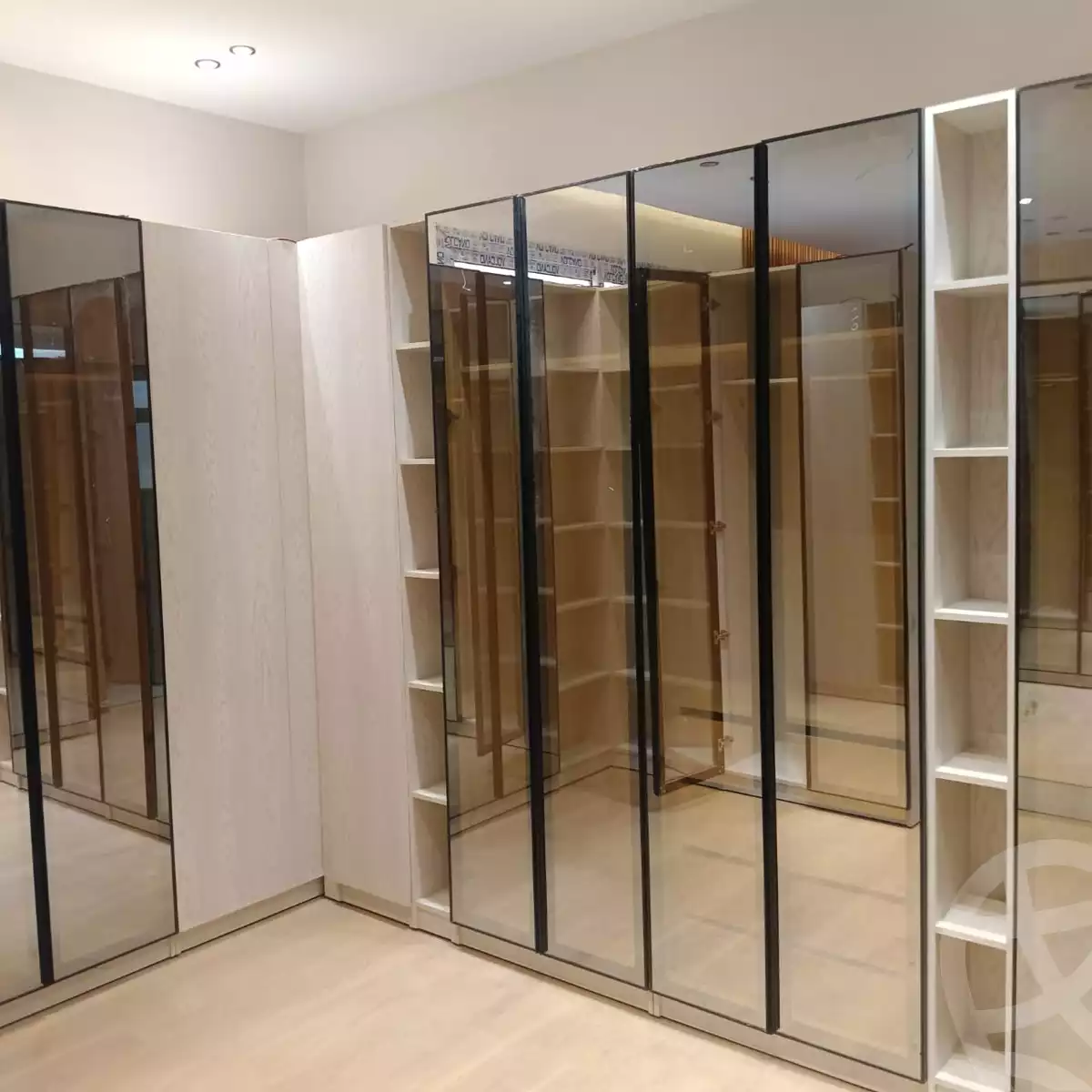 https://aqarmap.com.eg/en/listing/6003092-for-sale-cairo-6th-of-october-compounds-el-bustan-residence