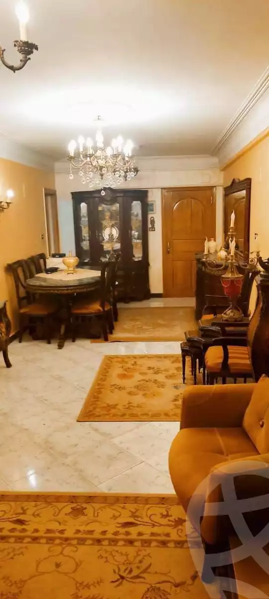 https://aqarmap.com.eg/en/listing/6004881-for-rent-cairo-helwan-helwan-el-sharkeya-heidar-st