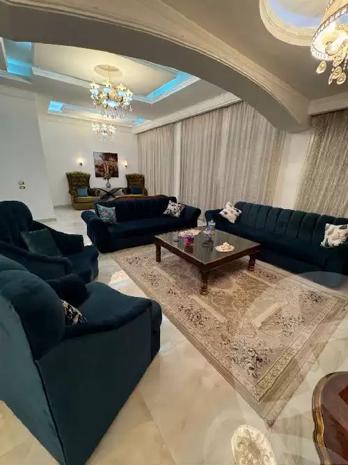 https://aqarmap.com.eg/en/listing/6005176-for-sale-cairo-new-cairo-ganob-el-akadamiya-south-academy-o-el-sheikh-mostafa-ismael-st
