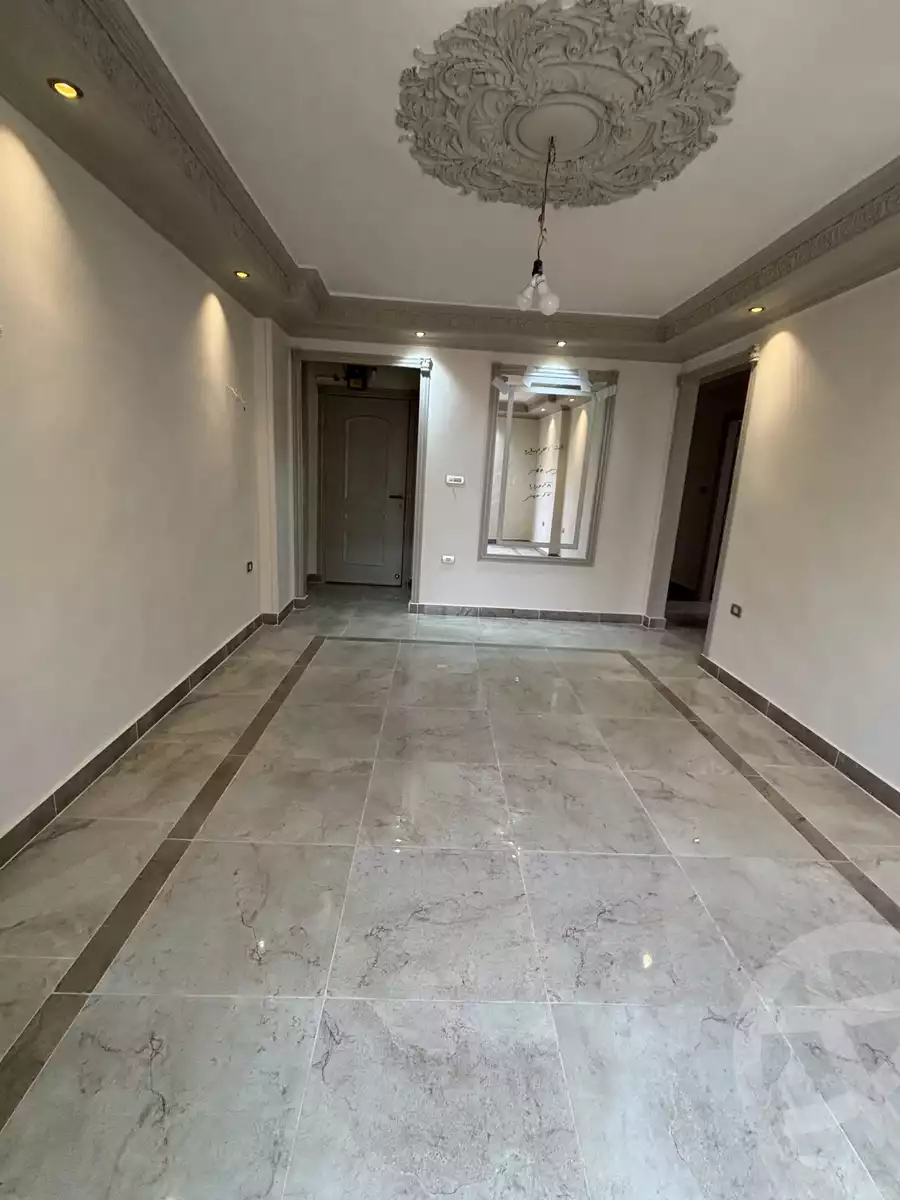https://aqarmap.com.eg/en/listing/6005478-for-sale-alexandria-moharram-bey-grin-st