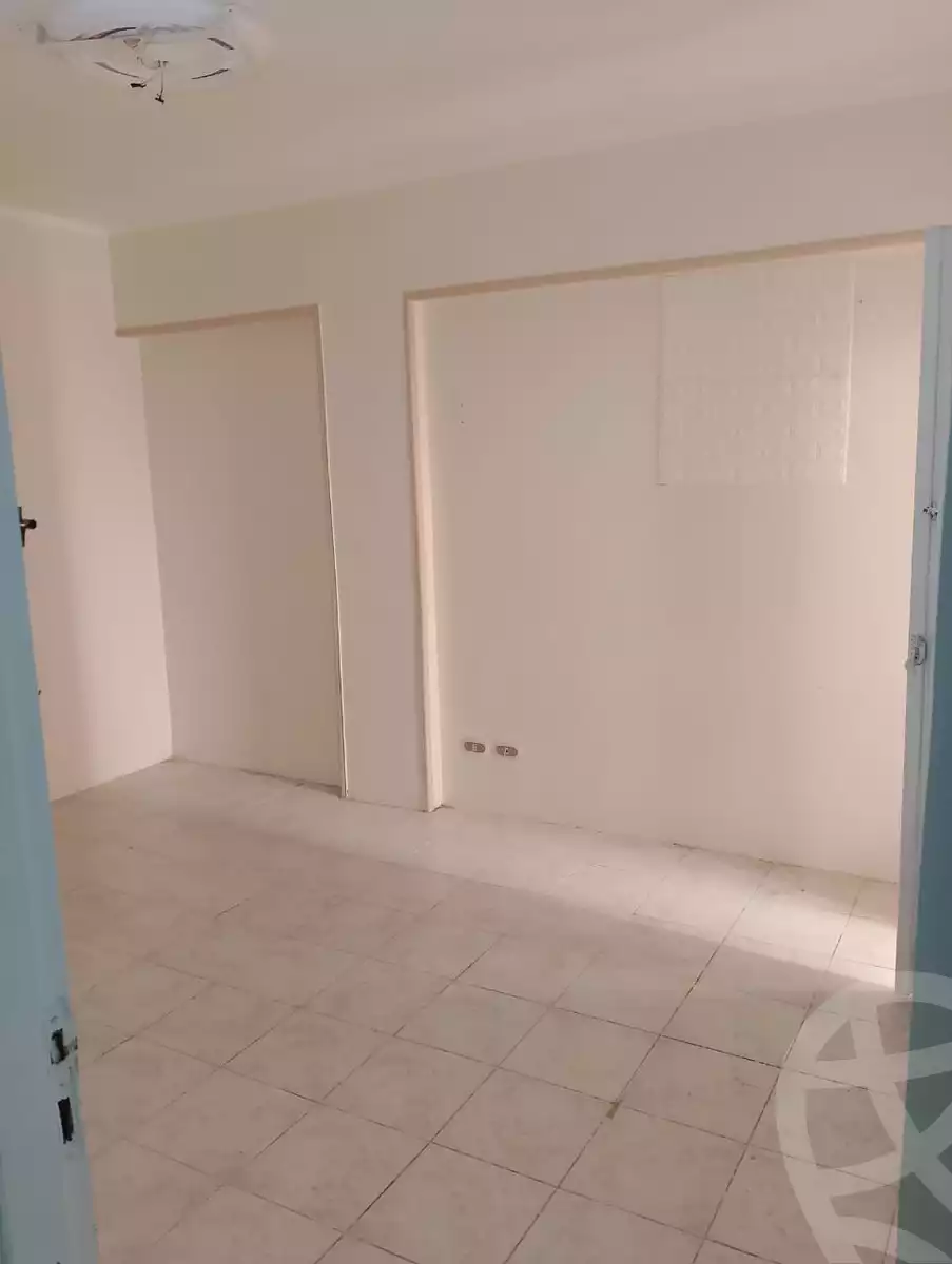 https://aqarmap.com.eg/ar/listing/6005540-for-sale-alexandria-l-jmy-lbytsh-al-aeda-al-kadema-st