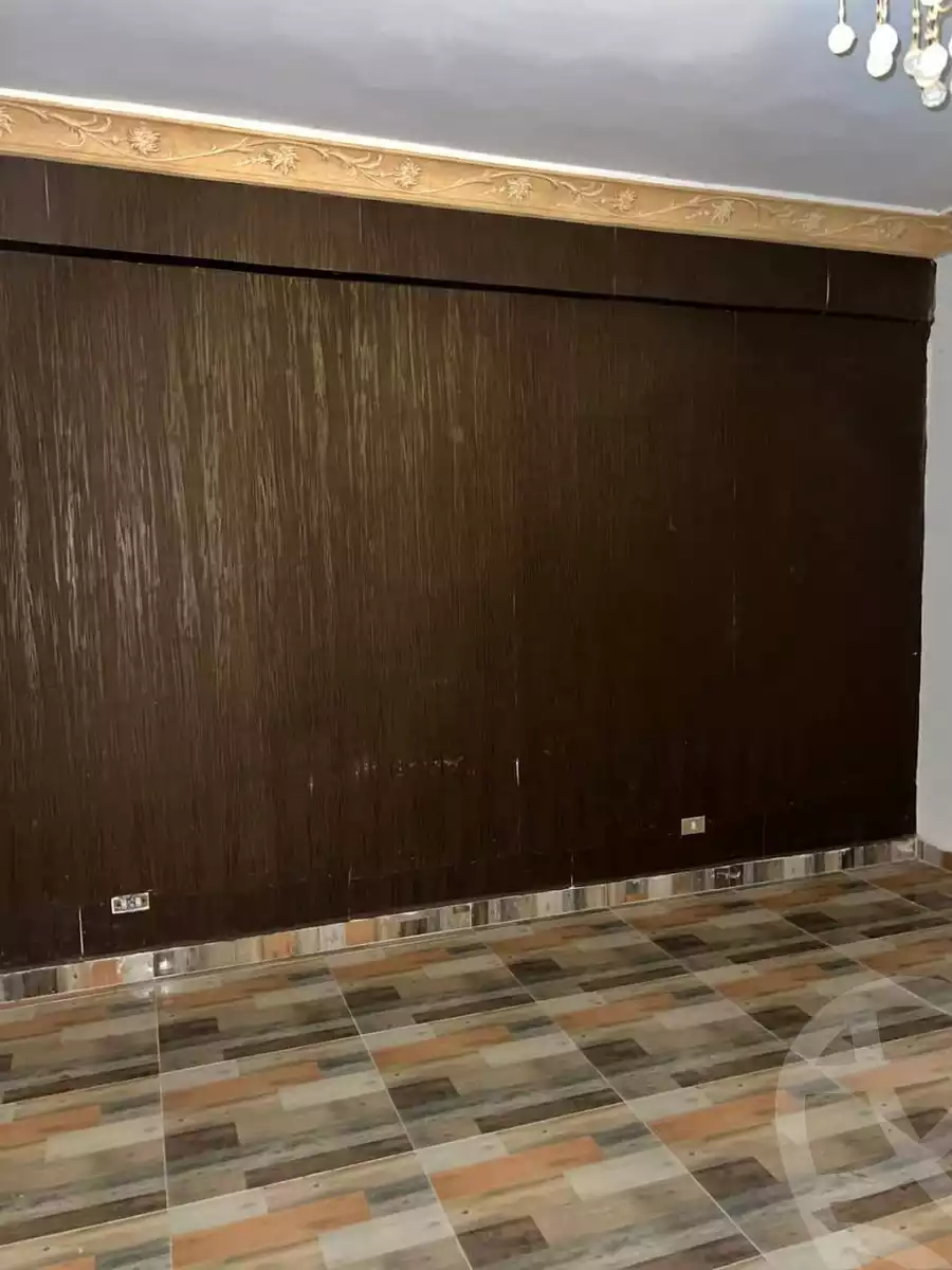 https://aqarmap.com.eg/ar/listing/6005547-for-sale-alexandria-l-jmy-lbytsh-el-saleheen-mosque-st