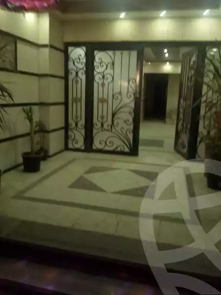 https://aqarmap.com.eg/en/listing/6006131-for-sale-cairo-mokattam-compounds-kmbwnd-jwldn-jyts