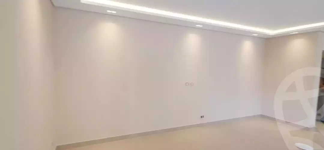 https://aqarmap.com.eg/en/listing/6006694-for-rent-cairo-6th-of-october-compounds-pyramids-heights