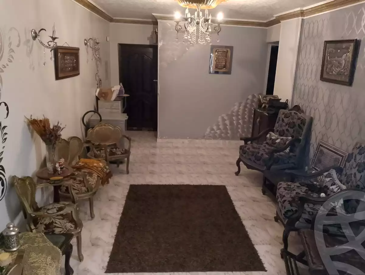 https://aqarmap.com.eg/en/listing/6006753-for-sale-cairo-mokattam-el-hadabah-el-wosta-el-mantaqa-el-khamsa-street-33