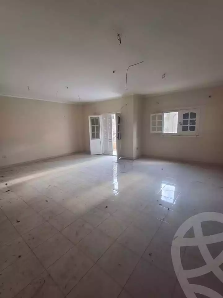 https://aqarmap.com.eg/en/listing/6006892-for-rent-cairo-mokattam-el-hadabah-el-wosta-el-mantaqa-el-khamsa