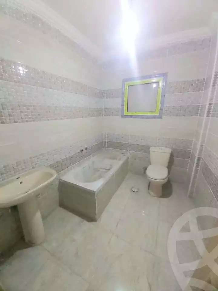 https://aqarmap.com.eg/ar/listing/6006958-for-sale-alexandria-zezenia