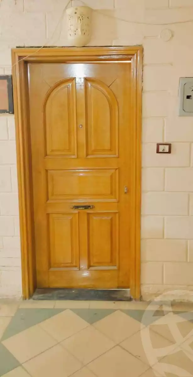 https://aqarmap.com.eg/en/listing/6007528-for-rent-cairo-helwan-helwan-el-sharkeya-heidar-st