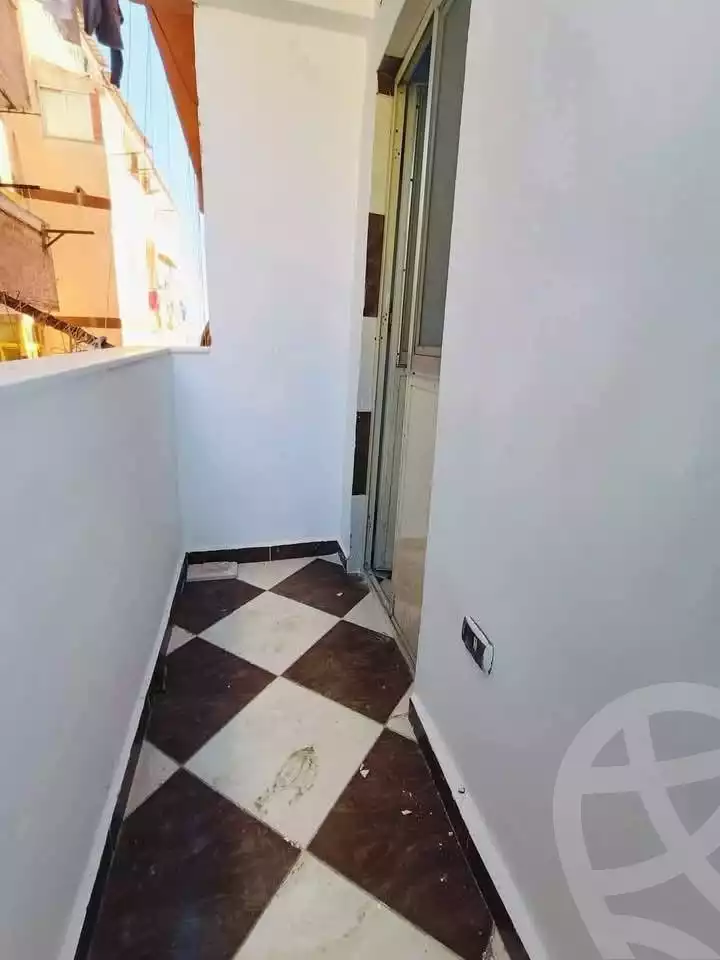 https://aqarmap.com.eg/ar/listing/6007603-for-sale-alexandria-bahray-el-anfoshy-al-gomrok-al-kadem-st