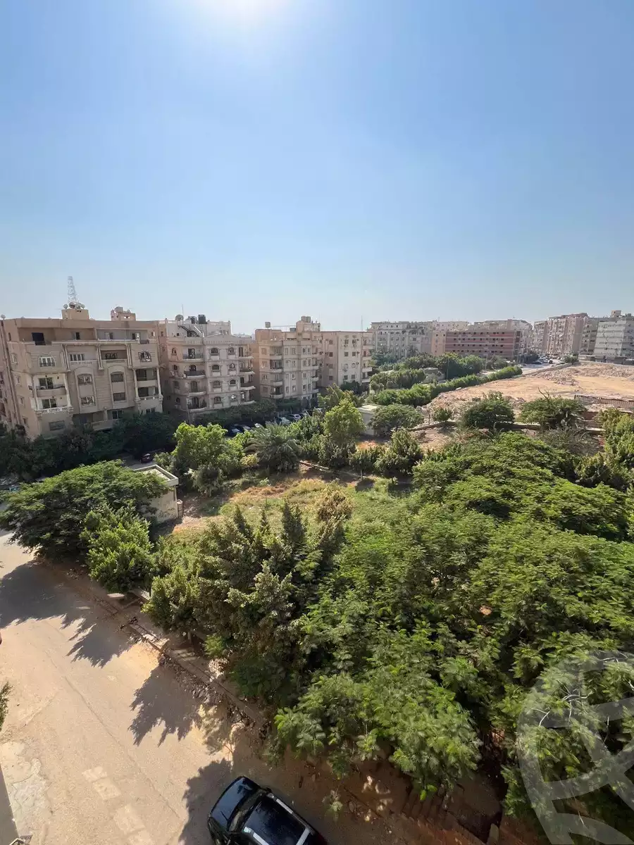 https://aqarmap.com.eg/en/listing/6007731-for-sale-cairo-mokattam-lhdb-l-ly-shr-krym-bnwn