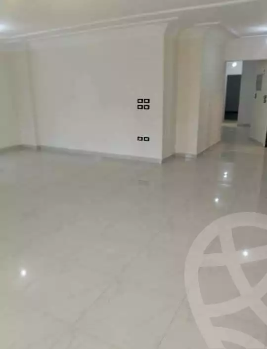 https://aqarmap.com.eg/en/listing/6007799-for-rent-cairo-mokattam-lhdb-l-ly-el-naforah-square