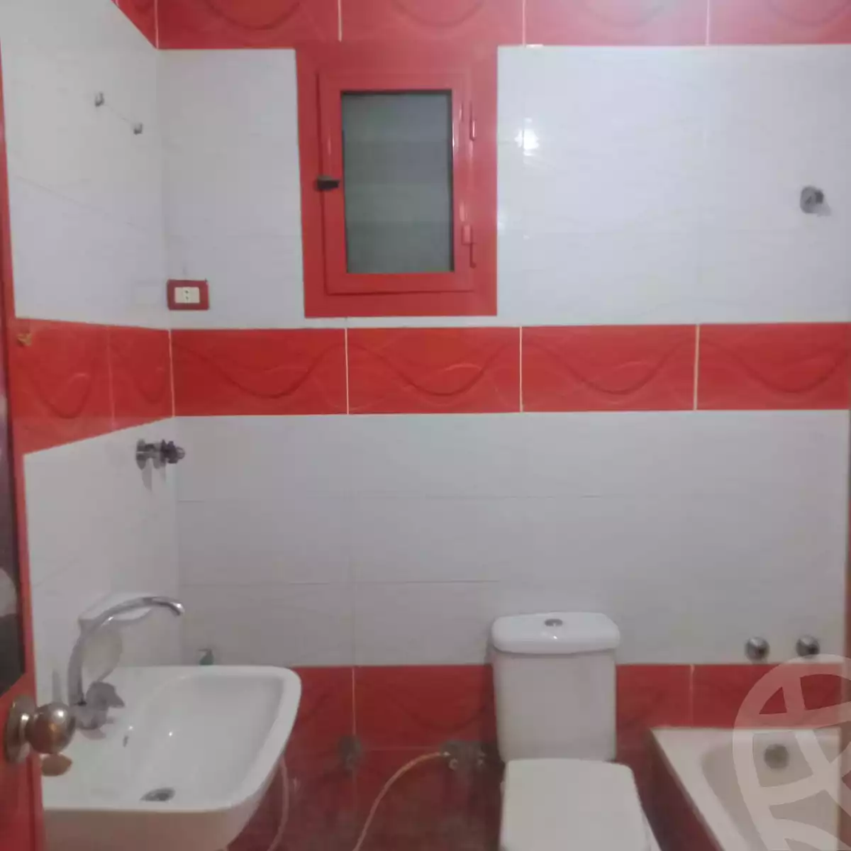 https://aqarmap.com.eg/en/listing/6008461-for-rent-cairo-ain-shams-6-october-st