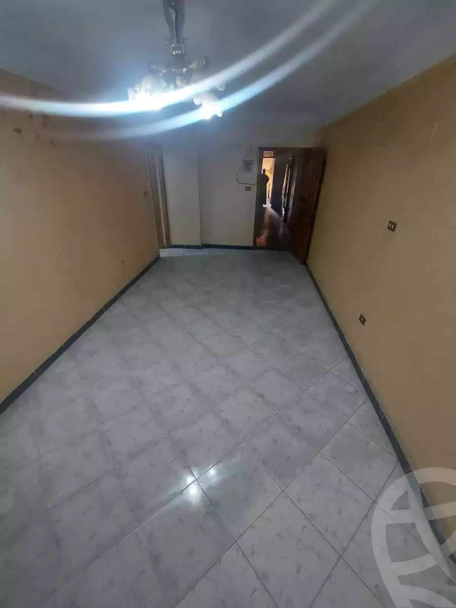 https://aqarmap.com.eg/en/listing/6008482-for-rent-cairo-helwan-helwan-el-sharkeya-heidar-st