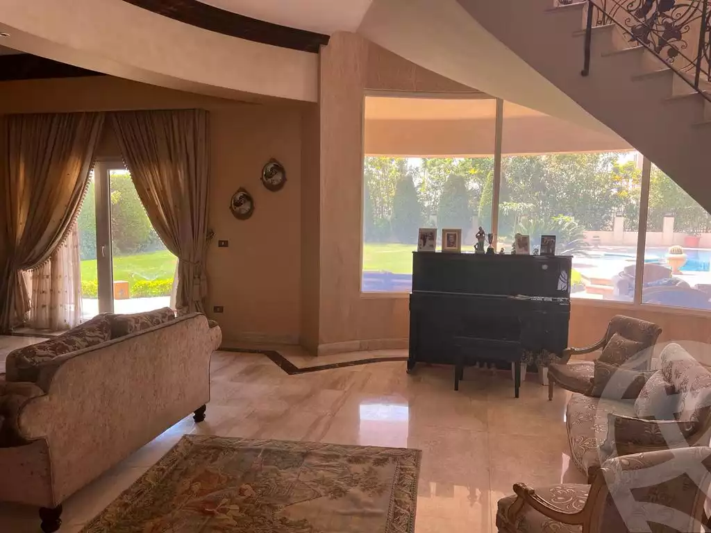 https://aqarmap.com.eg/en/listing/6008631-for-sale-cairo-al-oubour-l-bwr-ljdyd-icon-mall- al-ashraaf