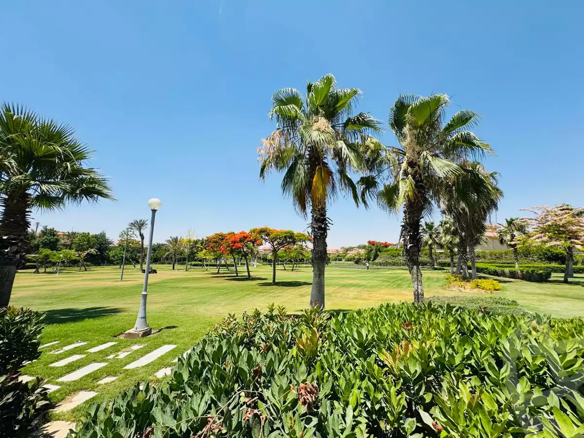 https://aqarmap.com.eg/en/listing/6009199-for-sale-cairo-new-cairo-madinaty-lmntq-lkhms-fylt-group-18