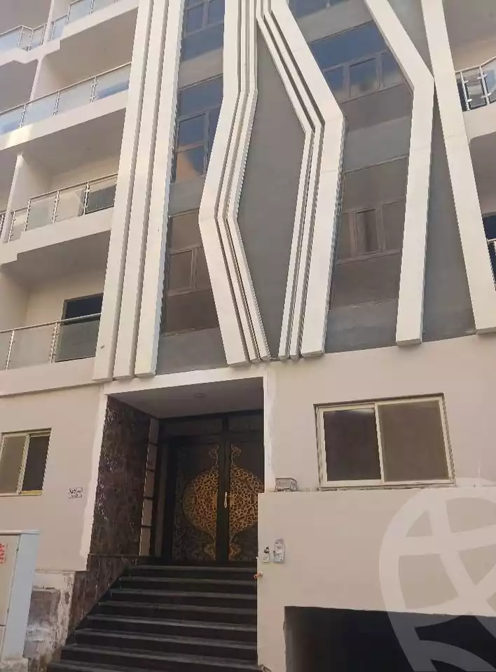 https://aqarmap.com.eg/en/listing/6009325-for-sale-cairo-mokattam-el-hadabah-el-wosta-el-mantaqa-el-olaa