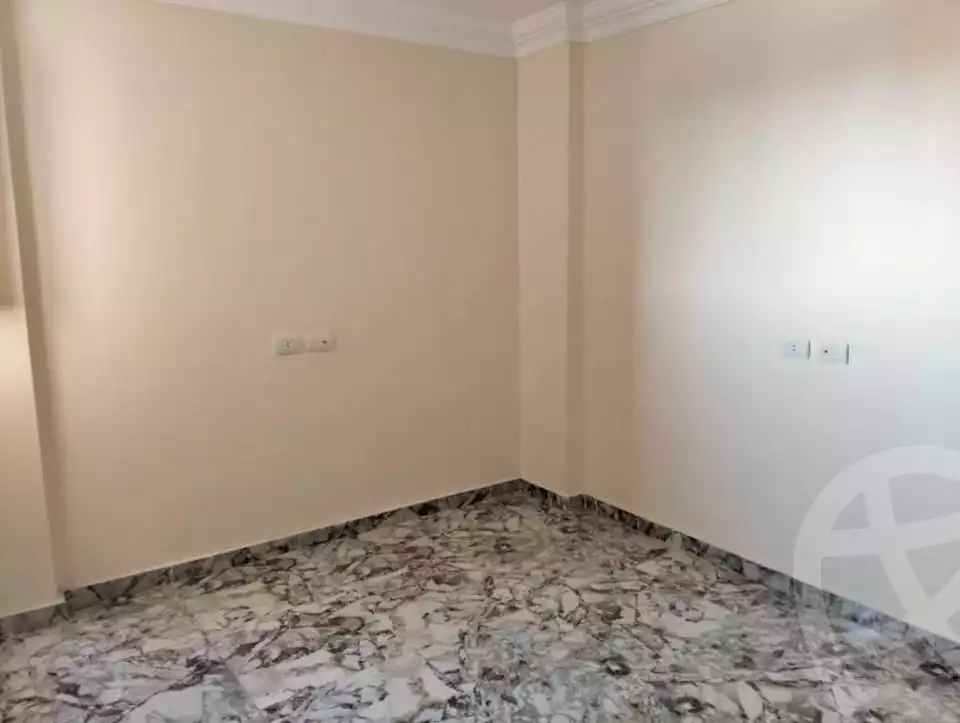 https://aqarmap.com.eg/ar/listing/6009928-for-rent-alexandria-l-jmy-el-kilo-21