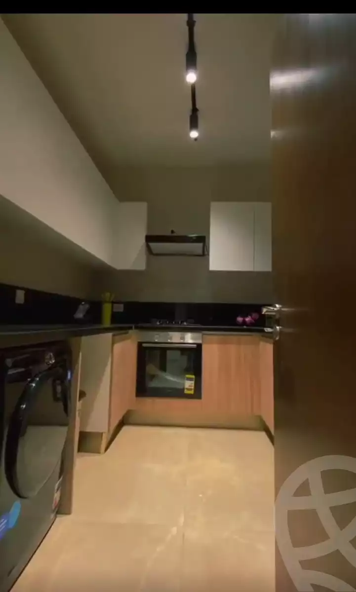 https://aqarmap.com.eg/ar/listing/6010534-for-rent-cairo-el-sheikh-zayed-city-compounds-zyd-wr-llttwyr-park-towers-zed-el-sheikh-zayed-compound