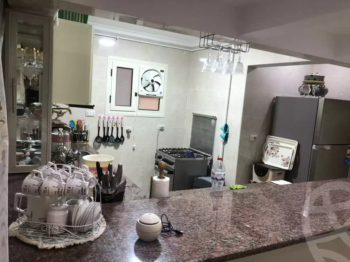 https://aqarmap.com.eg/ar/listing/6010567-for-sale-alexandria-l-jmy-lbytsh-el-hanafeya-st