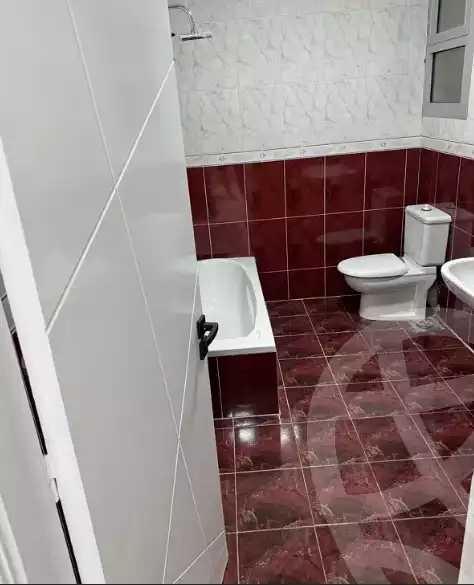 https://aqarmap.com.eg/ar/listing/6010637-for-sale-ismailia-ismailia-city-el-shaikh-zayed-st