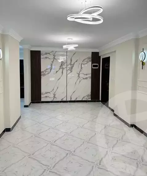https://aqarmap.com.eg/ar/listing/6010637-for-sale-ismailia-ismailia-city-el-shaikh-zayed-st