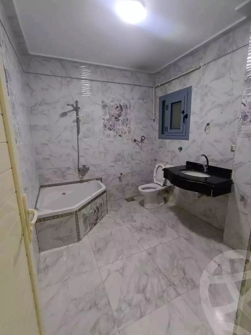 https://aqarmap.com.eg/ar/listing/6011371-for-rent-alexandria-l-jmy-lbytsh-shahr-al-assal-st
