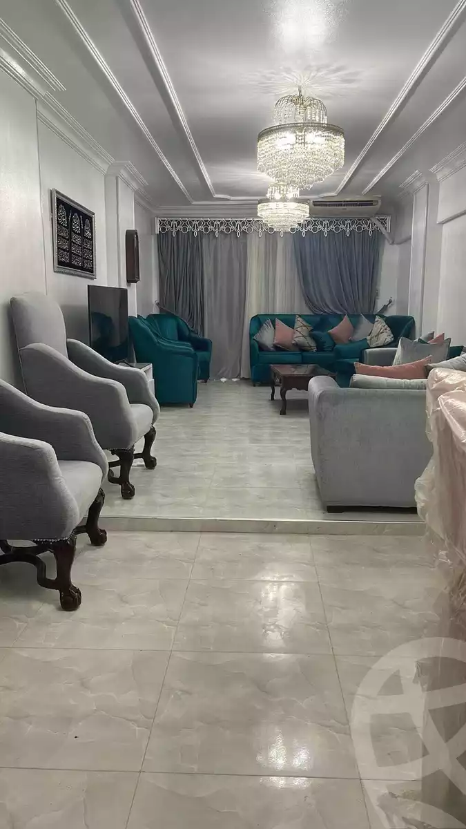 https://aqarmap.com.eg/en/listing/6011729-for-sale-cairo-helwan-helwan-el-sharkeya-mostafa-safwat-st