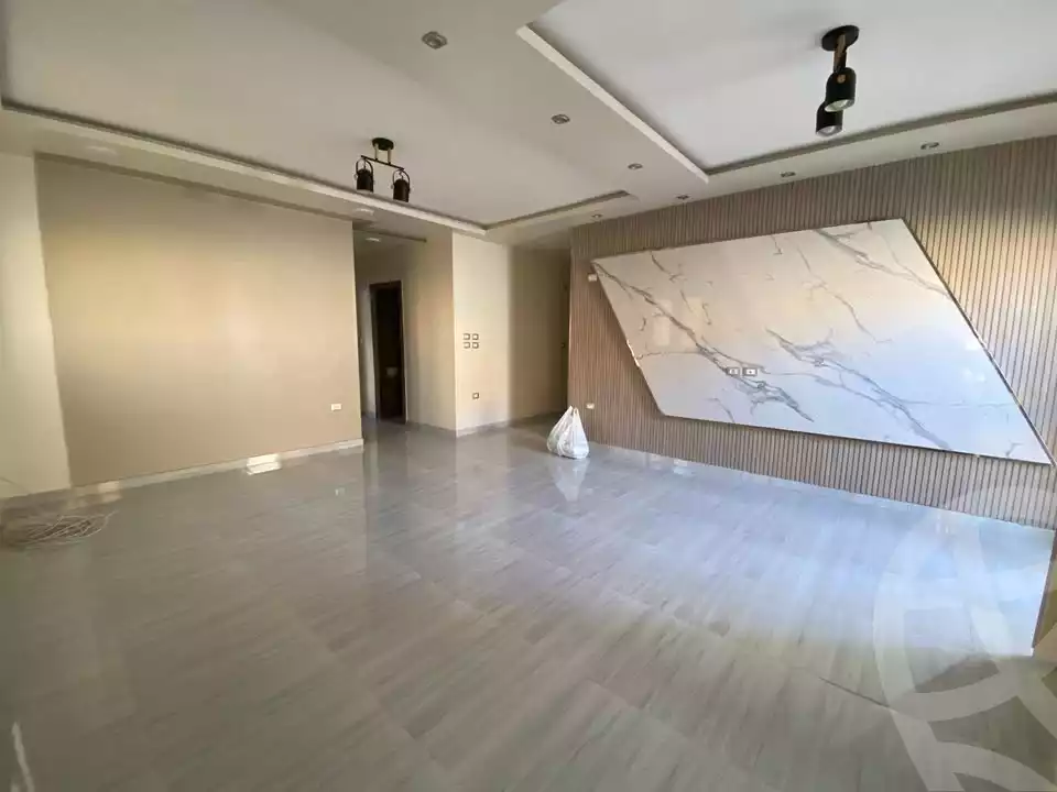 https://aqarmap.com.eg/en/listing/6012490-for-rent-cairo-mokattam-el-hadabah-el-wosta-el-mantaqa-el-olaa