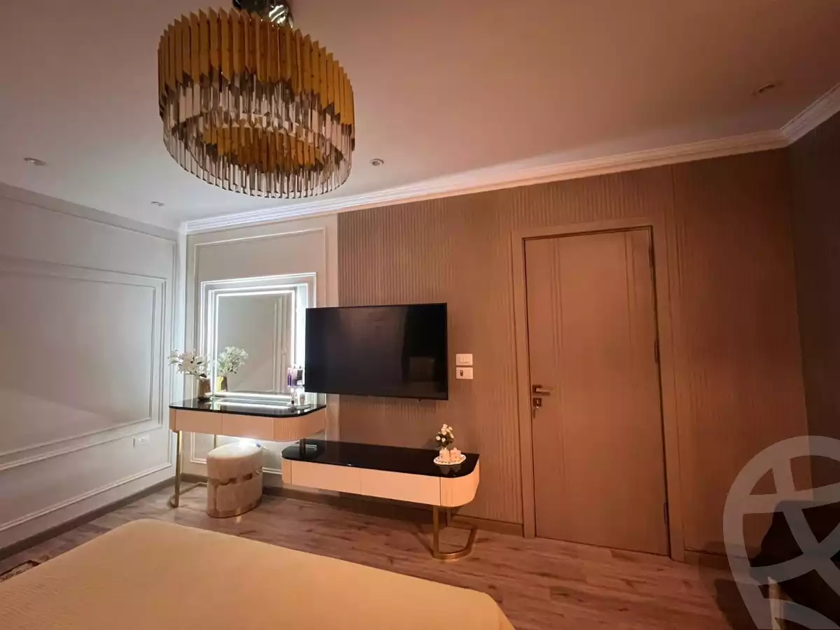 https://aqarmap.com.eg/en/listing/6013564-for-sale-cairo-6th-of-october-hadaeq-october-kmbwnd-fy-hdyq-ktwbr-kenz