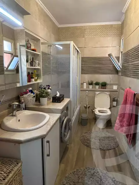 https://aqarmap.com.eg/en/listing/6013581-for-sale-cairo-el-sheikh-zayed-city-compounds-green-3