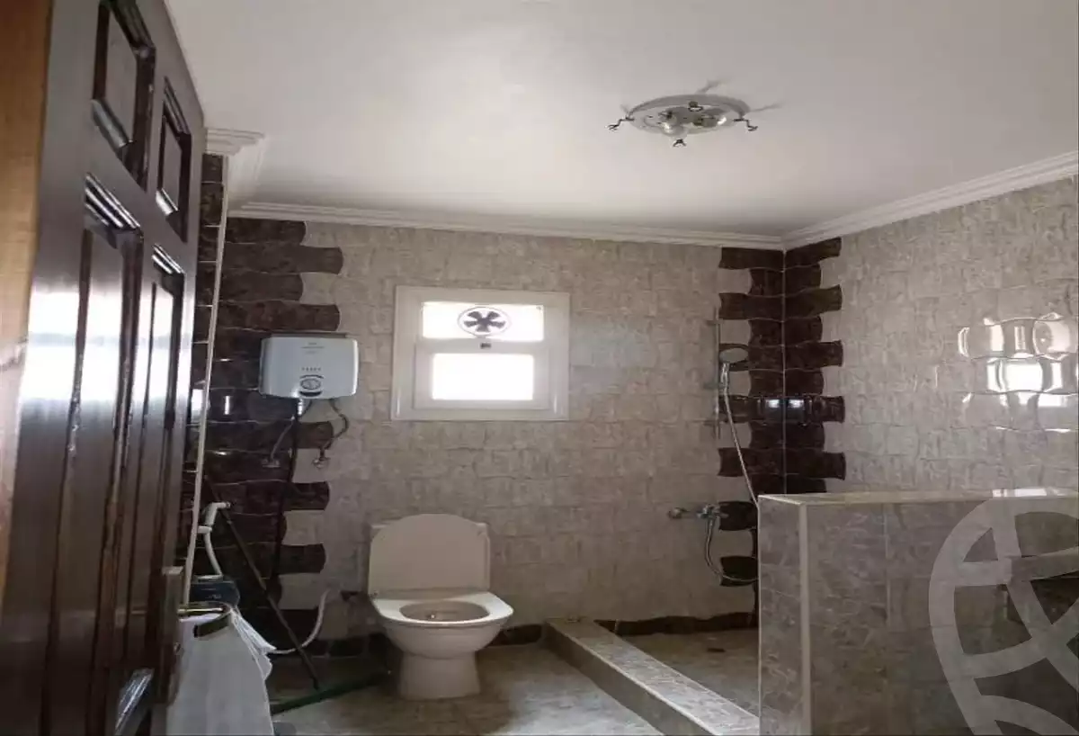 https://aqarmap.com.eg/ar/listing/6014232-for-sale-cairo-el-sheikh-zayed-city-el-hay-elasher-street-100