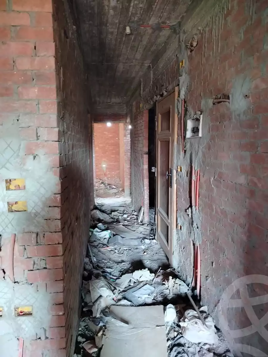 https://aqarmap.com.eg/en/listing/6016480-for-sale-cairo-helwan-hadayek-helwan-el-eshrein-st