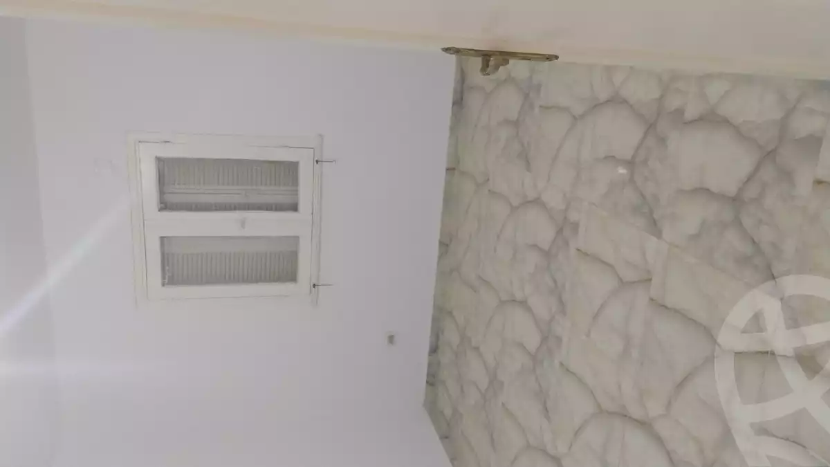 https://aqarmap.com.eg/en/listing/6016556-for-rent-cairo-15th-of-may-mjwr-27