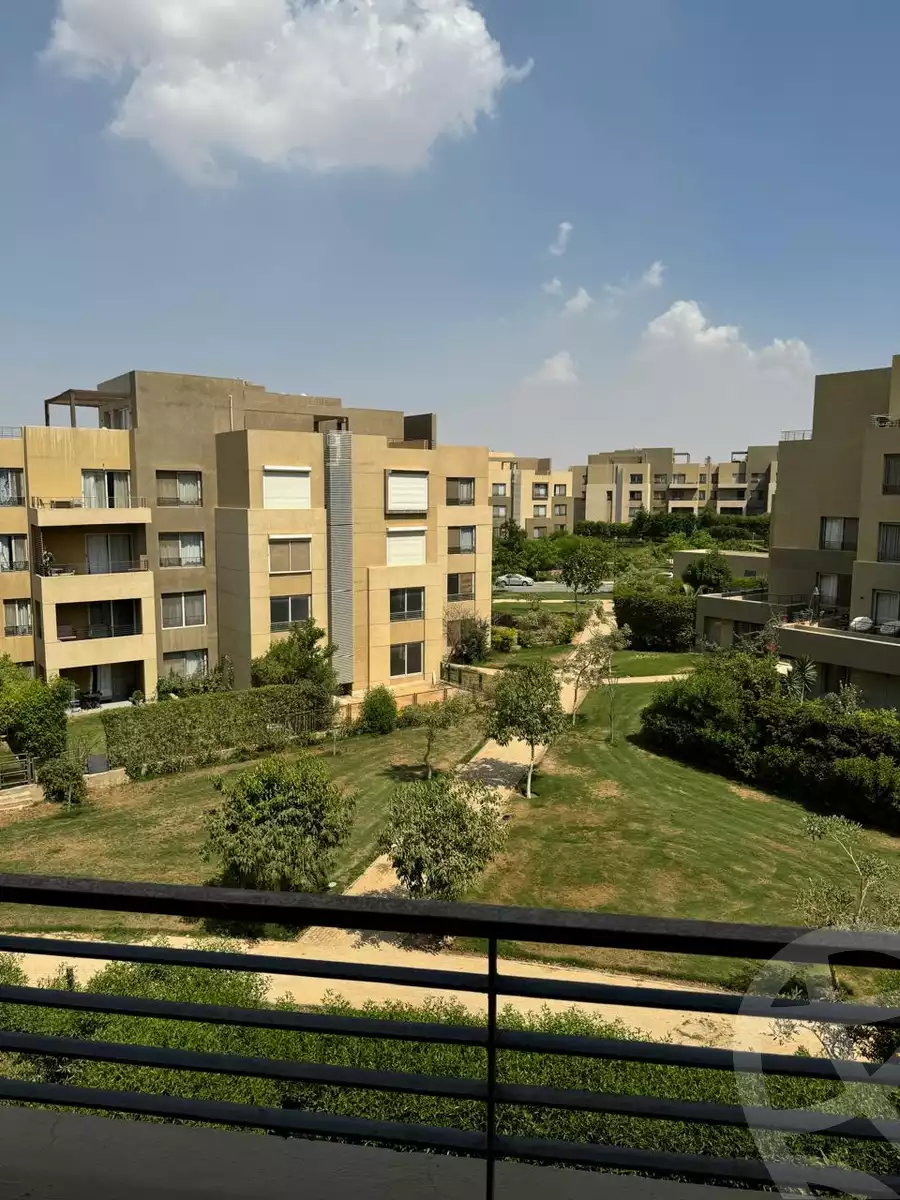 https://aqarmap.com.eg/en/listing/6017272-for-sale-cairo-6th-of-october-compounds-palm-parks