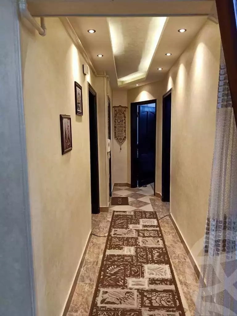 https://aqarmap.com.eg/en/listing/6017955-for-sale-cairo-helwan-helwan-el-sharkeya-gaafar-st