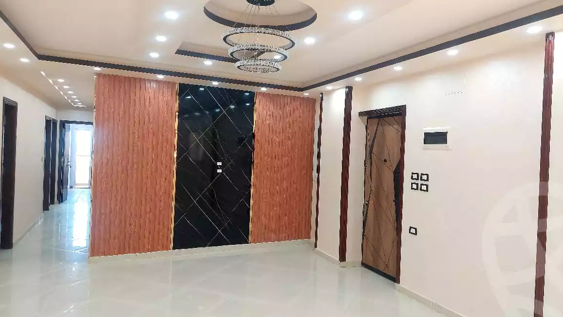 https://aqarmap.com.eg/en/listing/6018422-for-sale-asyut-asyut-city-el-sadat-st