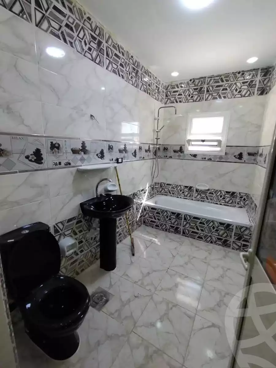 https://aqarmap.com.eg/ar/listing/6018504-for-sale-alexandria-l-jmy-el-hanouvel-kasr-al-quiri-st-1