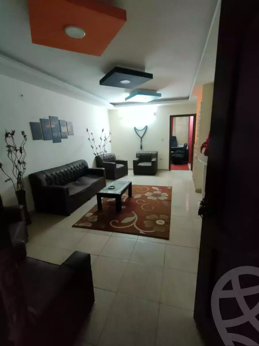 https://aqarmap.com.eg/ar/listing/6019095-for-rent-cairo-ain-shams-jsr-lswys
