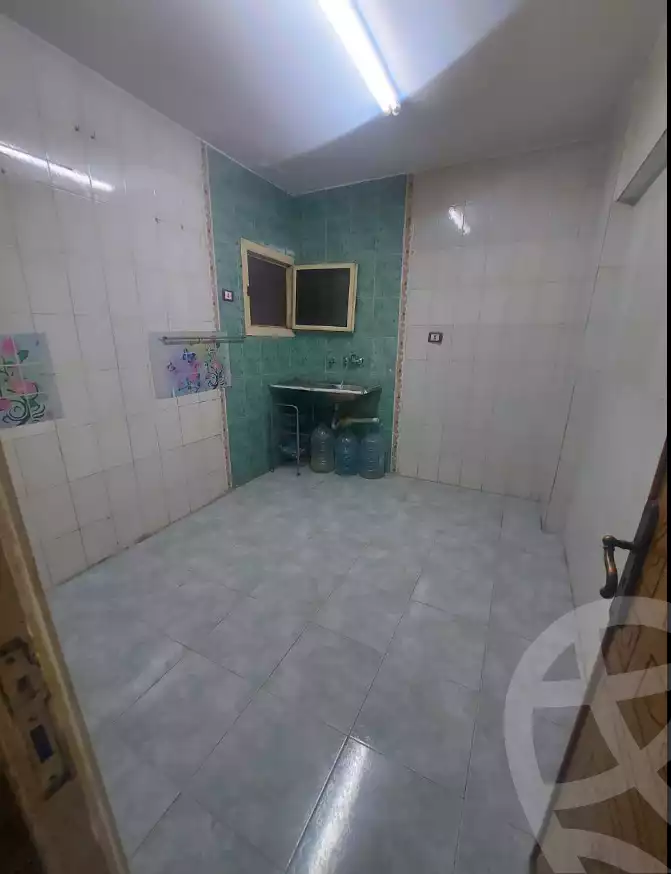 https://aqarmap.com.eg/ar/listing/6019382-for-rent-cairo-helwan-helwan-el-sharkeya-heidar-st