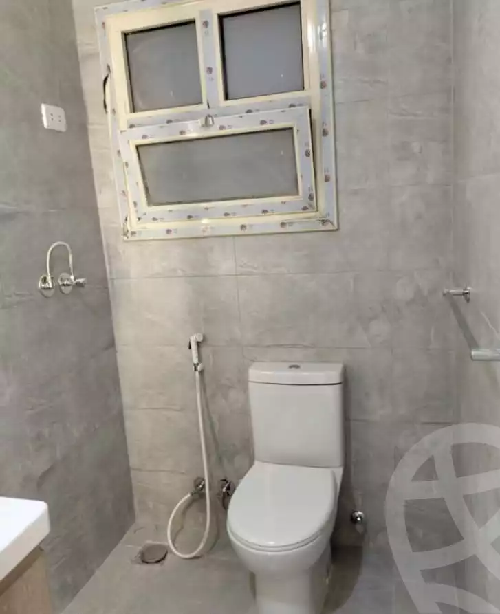 https://aqarmap.com.eg/en/listing/6019816-for-rent-cairo-new-cairo-compounds-town-residence