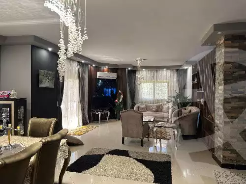https://aqarmap.com.eg/en/listing/6020886-for-sale-cairo-new-cairo-first-settlement-neighbourhood-6-el-shaheed-khaled-el-gaafary-st