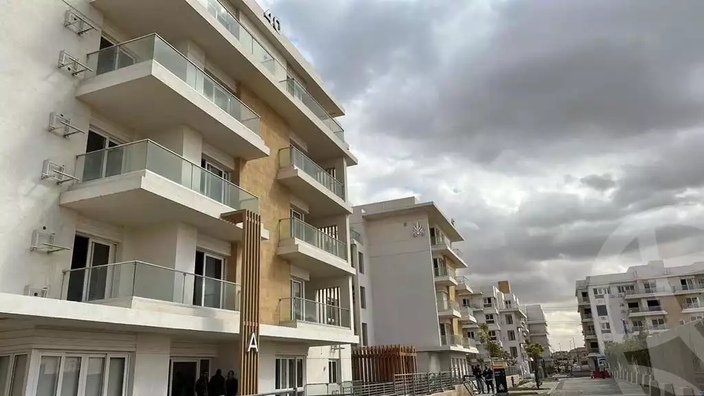 https://aqarmap.com.eg/ar/listing/6021490-for-sale-cairo-6th-of-october-compounds-mountain-view-icity-october-mv-park-mountain-view-icity-october