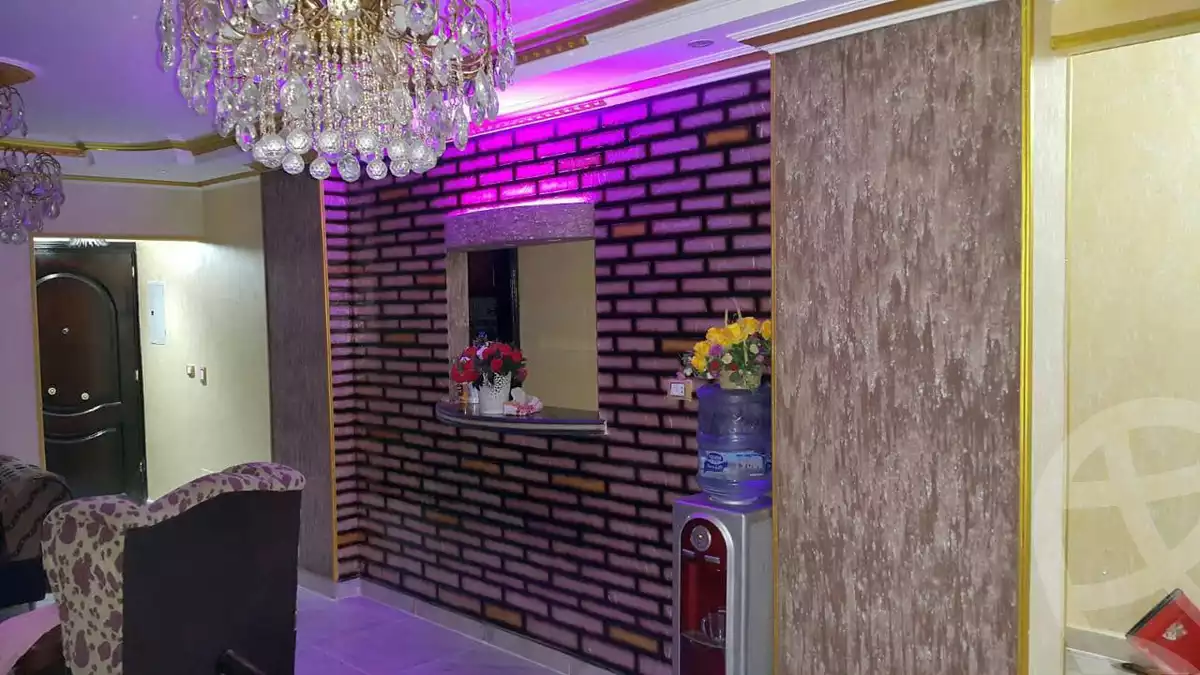 https://aqarmap.com.eg/en/listing/6021655-for-sale-cairo-helwan-helwan-el-sharkeya-gaafar-st