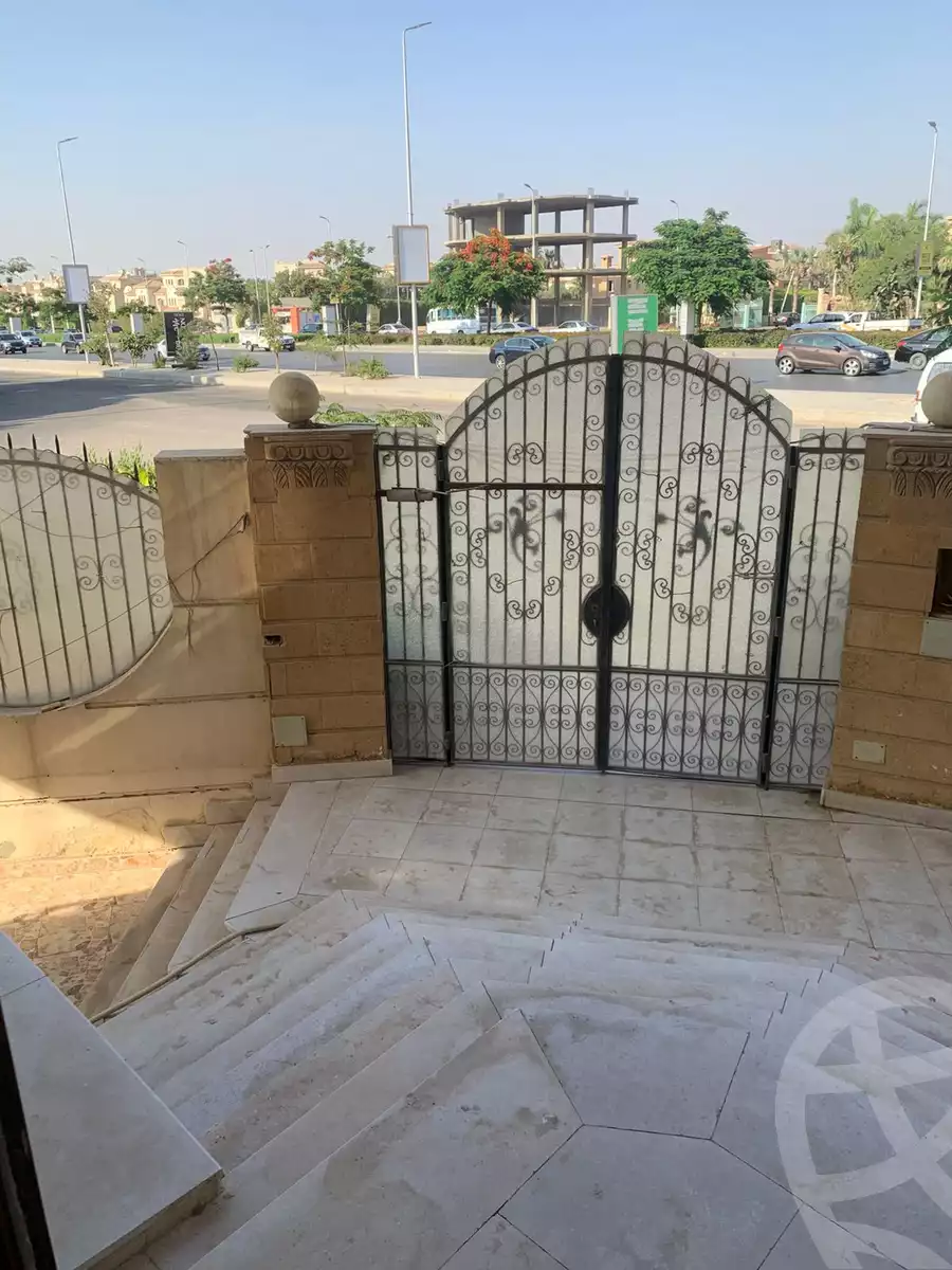 https://aqarmap.com.eg/en/listing/6021827-for-rent-cairo-new-cairo-el-banafsg-el-banafsag-7-dr-mohamed-youssef-st