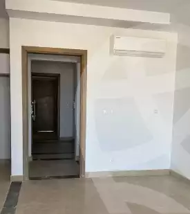 https://aqarmap.com.eg/ar/listing/6021840-for-rent-cairo-mokattam-compounds-uptown-cairo