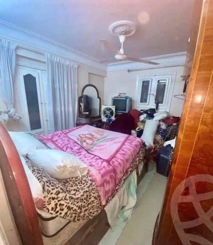 https://aqarmap.com.eg/ar/listing/6022745-for-sale-alexandria-el-zaherya-mahmoudiyah-canal-st