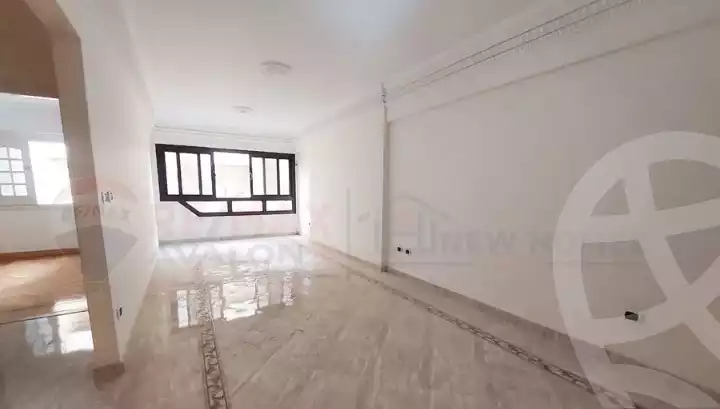 https://aqarmap.com.eg/ar/listing/6022795-for-sale-alexandria-zezenia-ibrahim-el-attar-st