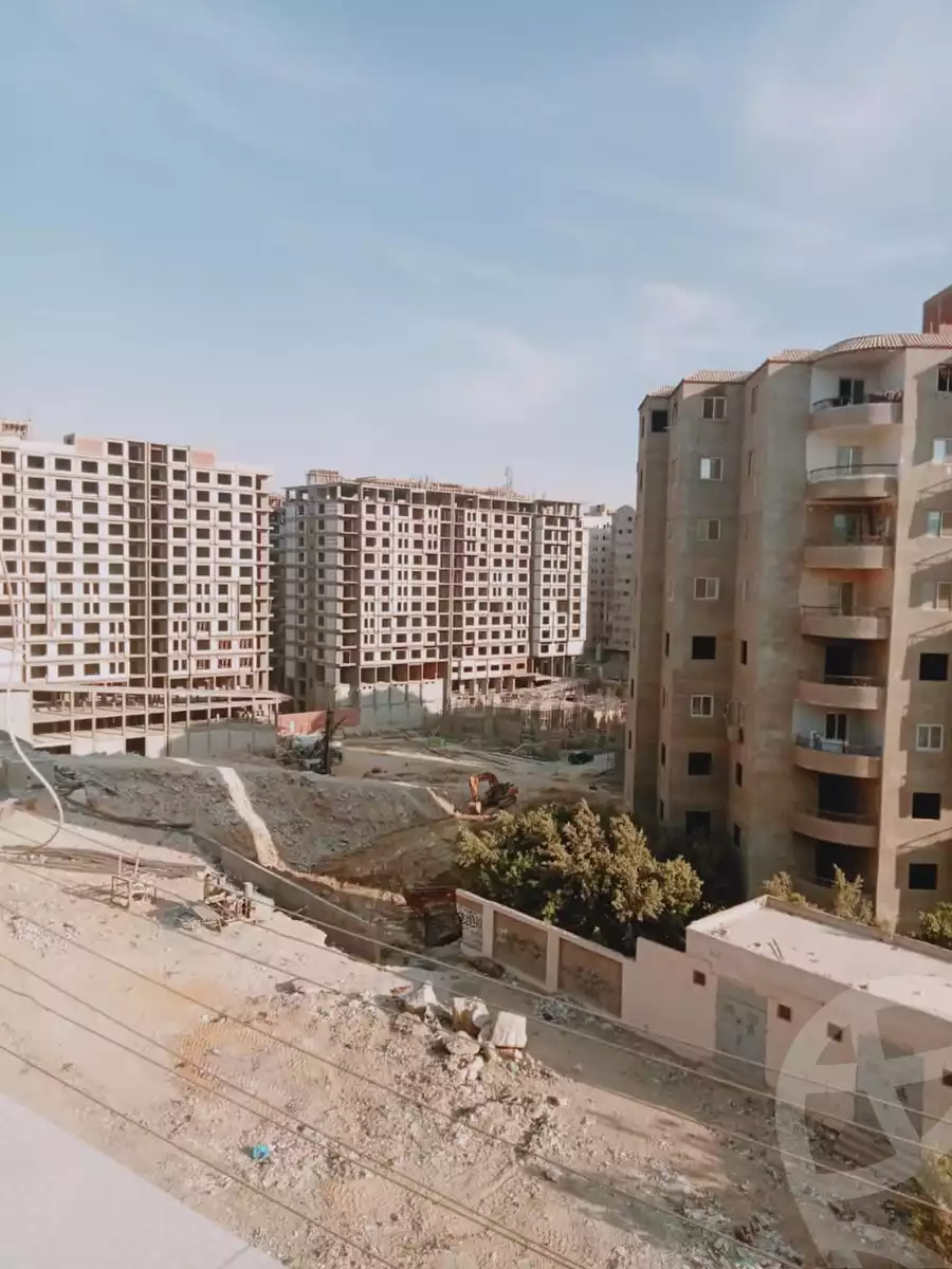 https://aqarmap.com.eg/ar/listing/6023101-for-sale-cairo-mokattam-el-hadabah-el-wosta-6th-zone-salah-eldeen-alayobi-st